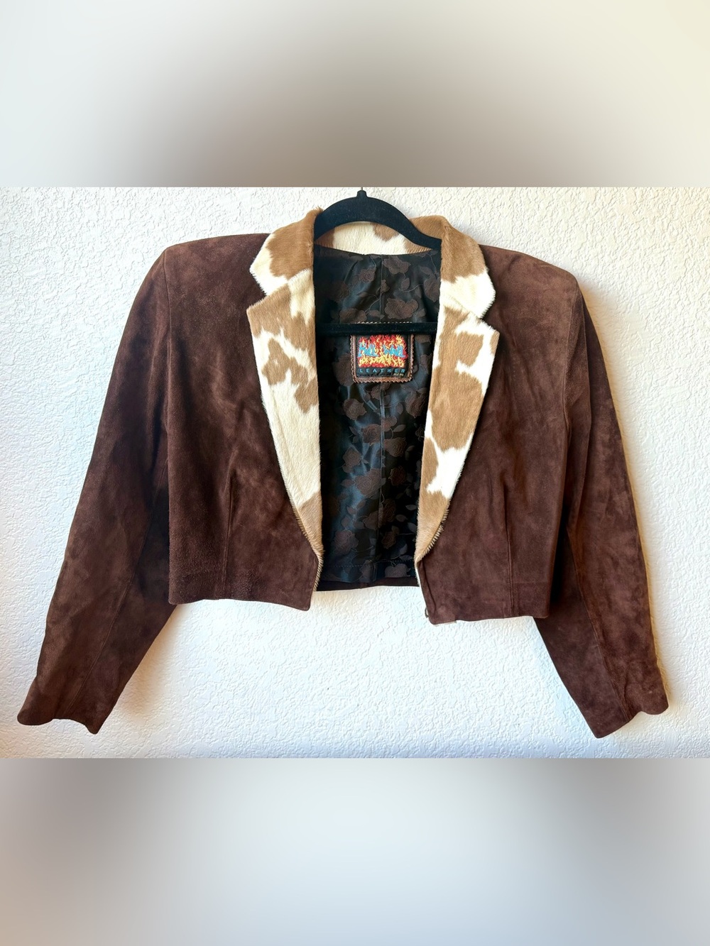 Bill Wall Women's Brown Suede Cropped Blazer with Cowhide-Print Collar Small